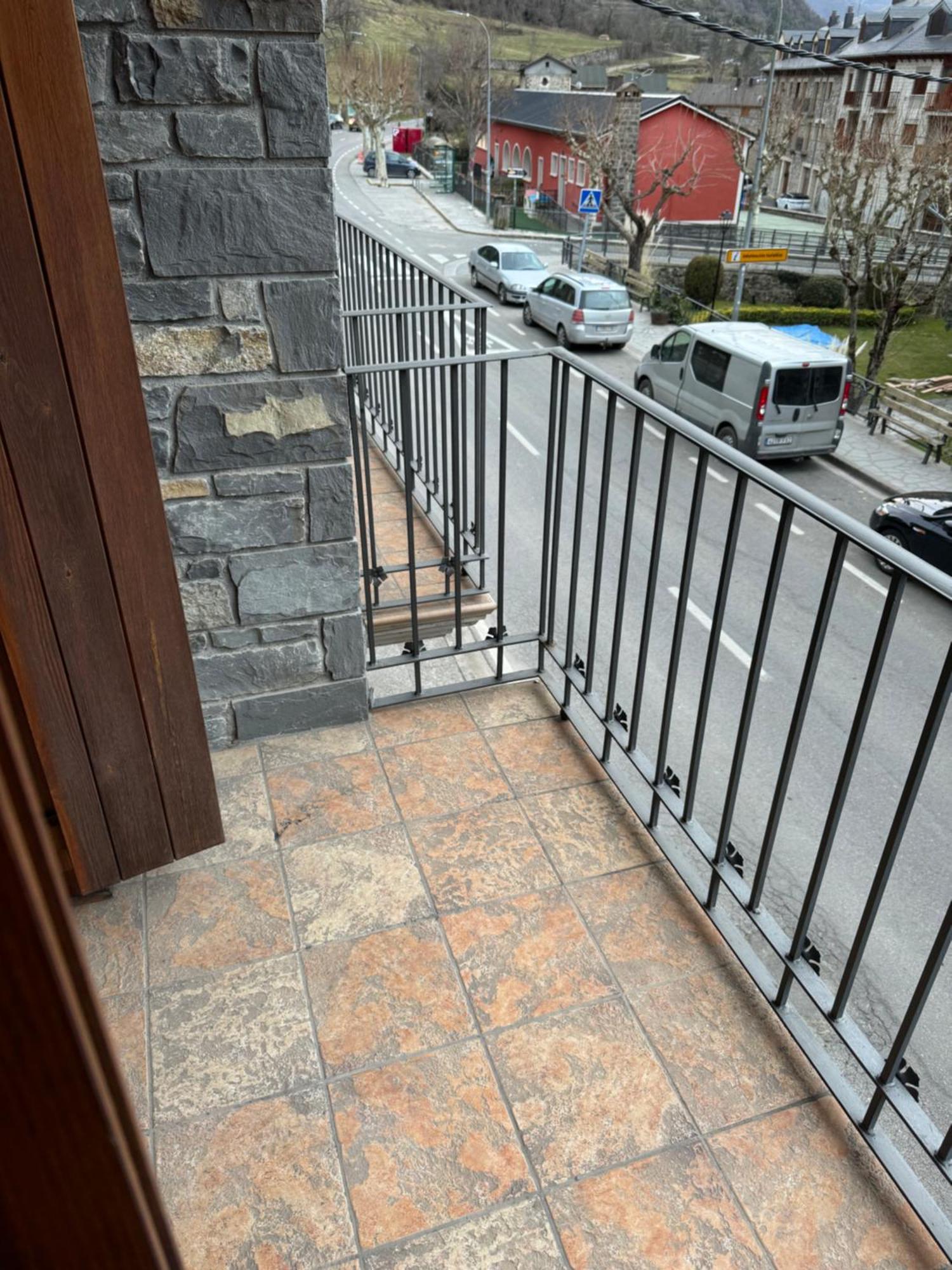 Apartamento La Boira Broto Zewnętrze zdjęcie